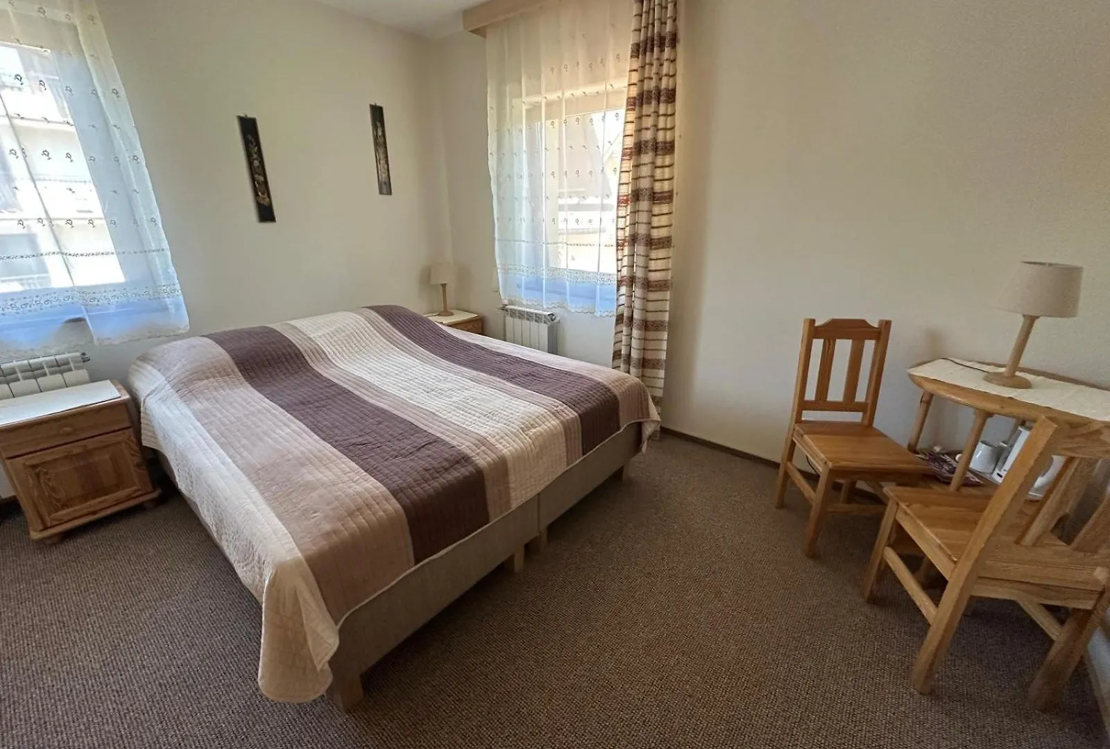 アパート Apartament, Studio, Pokoj Nad Potokiem ザコパネ